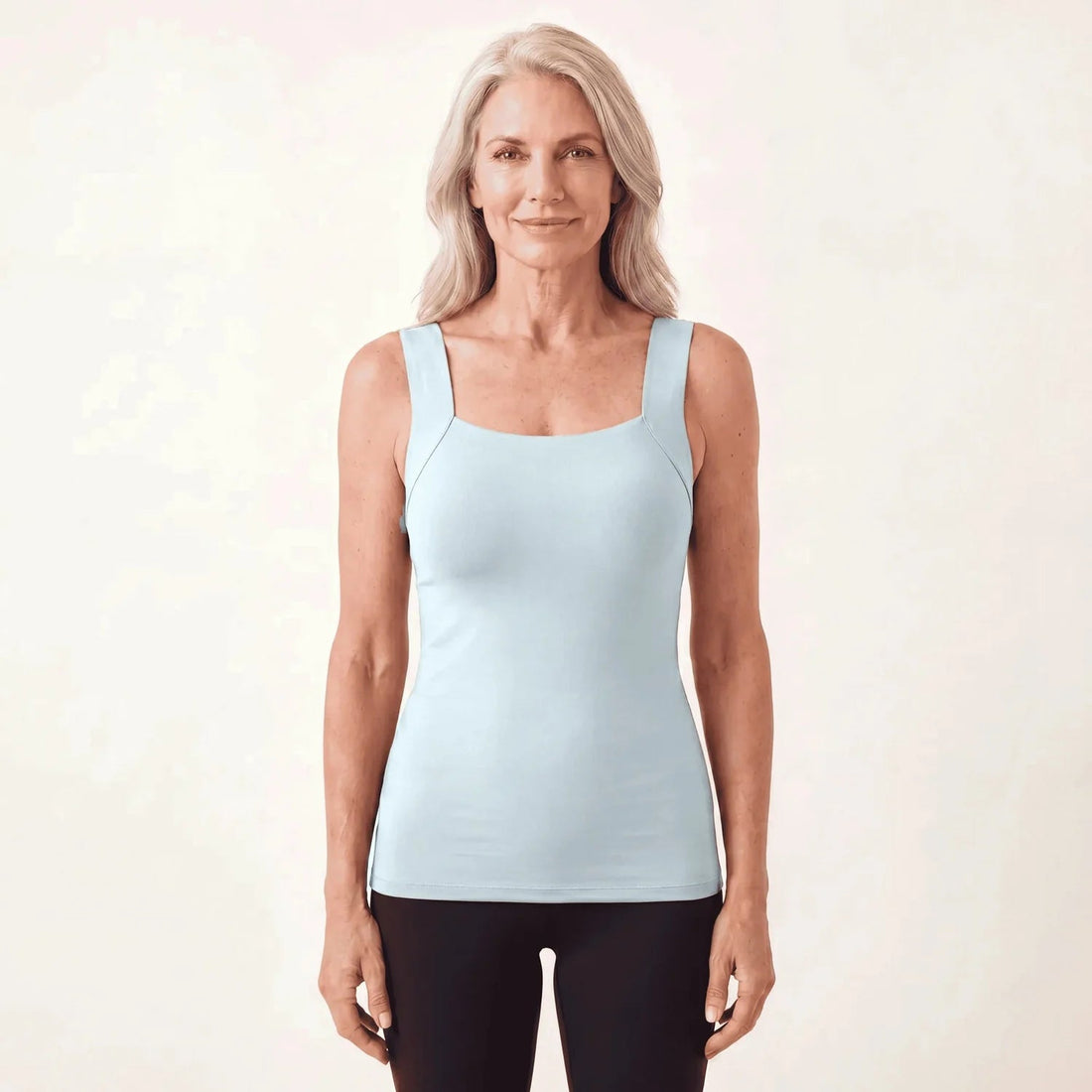 Camiseta Sculpt en azul claro