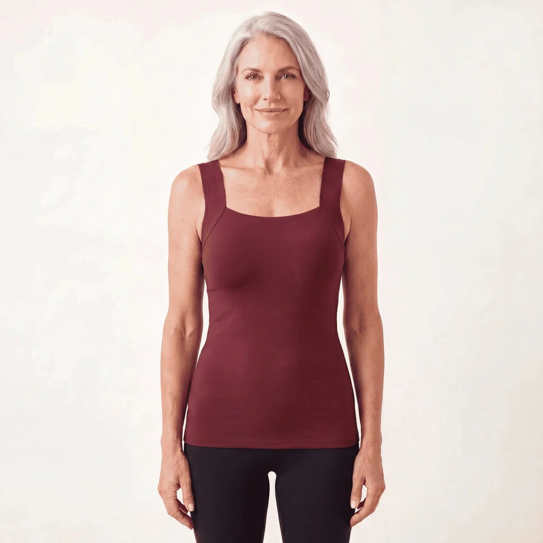 Camiseta Sculpt en burdeos